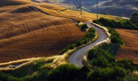 Curve. Crete senesi.